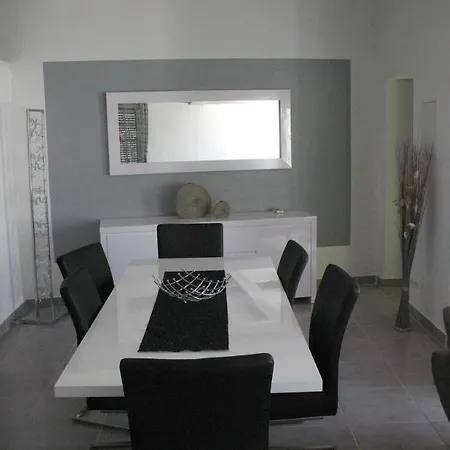 Hoteliere Saint Esteve 3* La Ciotat